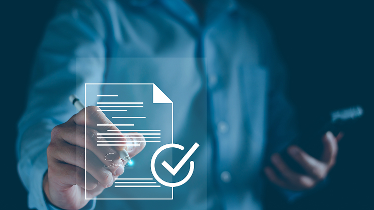 Os contratos inteligentes prometem reforçar a confiança, a segurança e a transparência entre as partes.