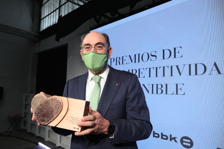 Ignacio Galán, Iberdrola's Chairman, with the BBK Sustainable Competitiveness Award