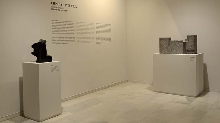 A exposição reúne, pela primeira vez, o trabalho dos dois artistas bascos. Fotografia cedida pela Fundação Bancaja.