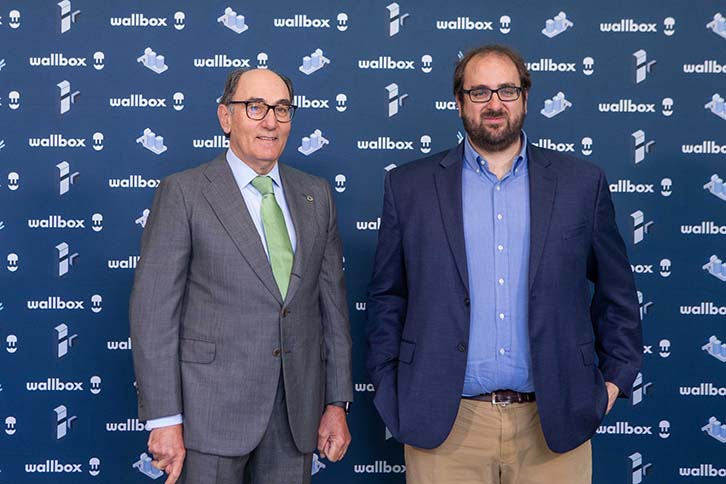 O Presidente do Grupo Iberdrola, Ignacio Galán, com Enric Asunción, CEO da Wallbox.