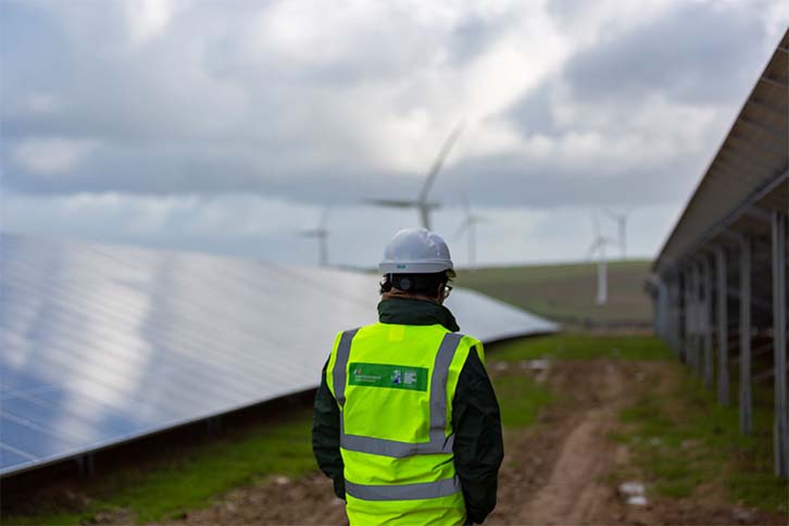 A instalação piloto que será operada pela Iberdrola irá testar se a tecnologia pode ser aplicada em larga escala para a produção de amônia.