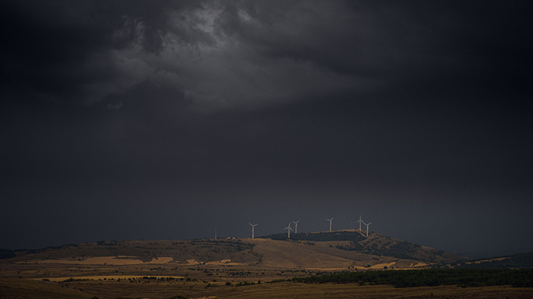 Tempestade no parque eólico de Portelrubio (Espanha)