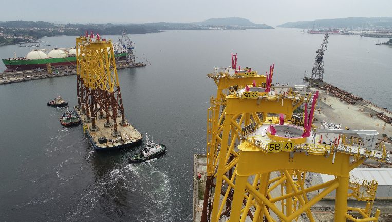 Transfer to France of the offshore wind platforms for the Saint-Brieuc wind farm