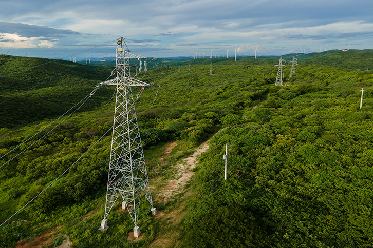 Iberdrola conquista seu maior projeto de redes do mundo: construirá uma linha elétrica de 1.700 quilômetros no Brasil