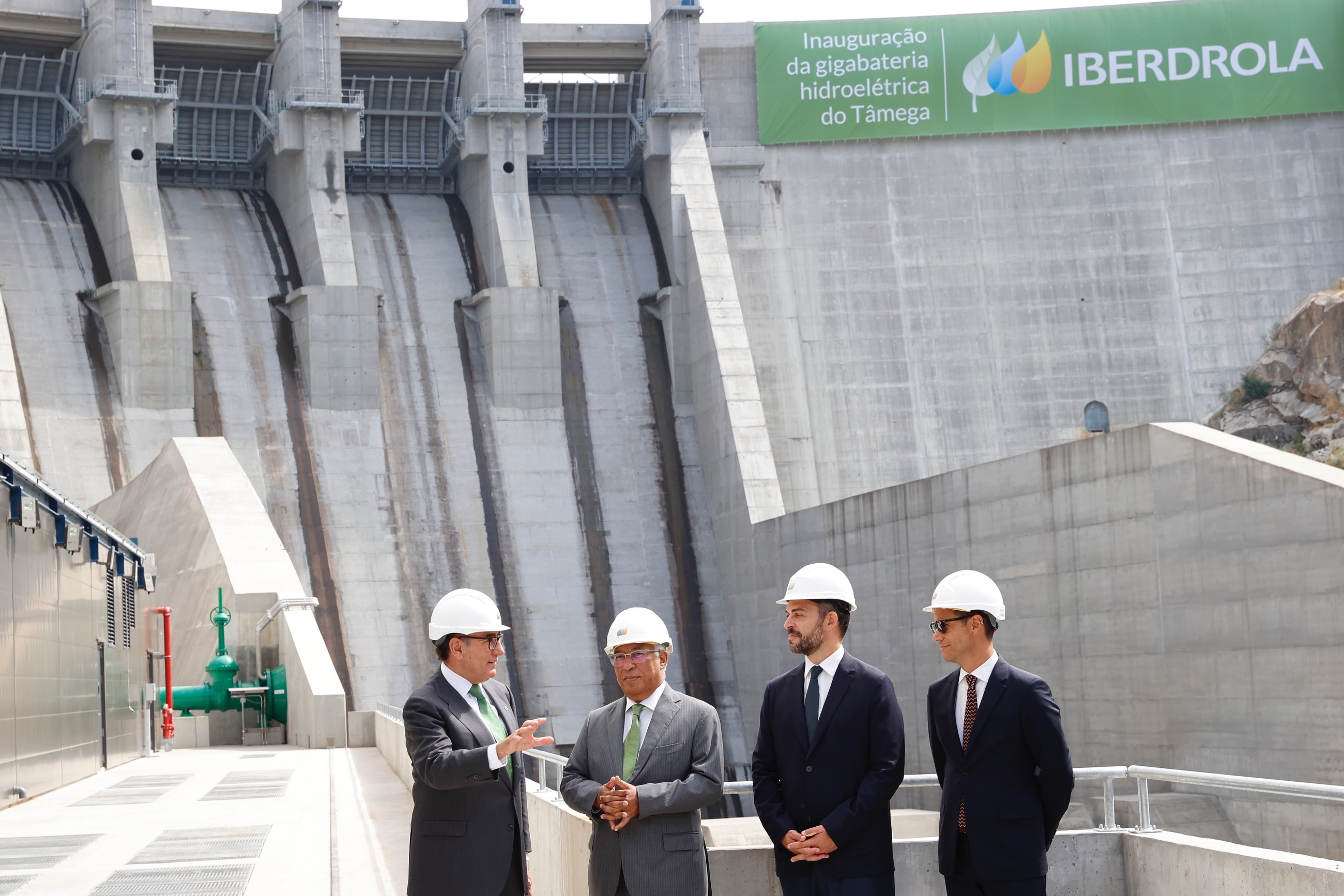 Iberdrola reafirma su compromiso con Portugal, donde aumentará las inversiones en los próximos años alcanzando los 3.000 millones de euros para parques eólicos y plantas solares