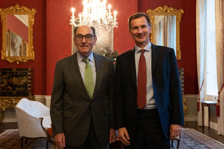 Ignacio Galán, Presidente de Iberdrola, se reunió con el canciller del Reino Unido, Jeremy Hunt