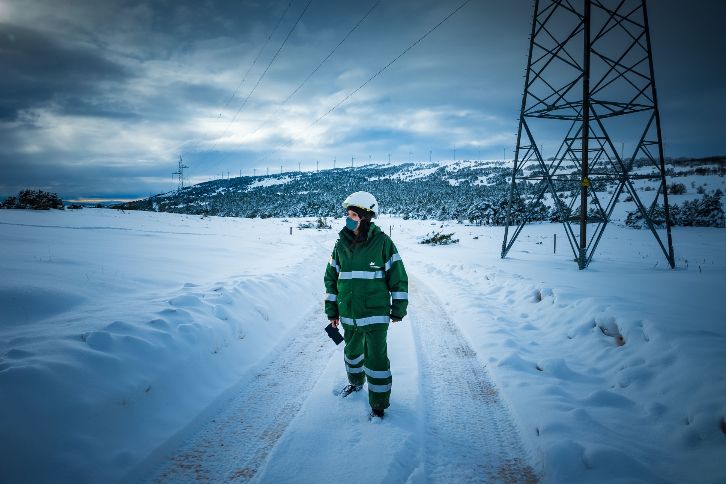 Las líneas de distribución son uno de los pilares del sistema eléctrico en todo el mundo