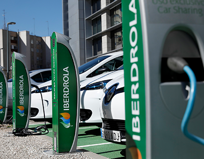 This joint venture will enable the expansion of the fast public charging infrastructure for electric vehicles to accelerate the penetration of electric vehicles in Spain and Portugal.