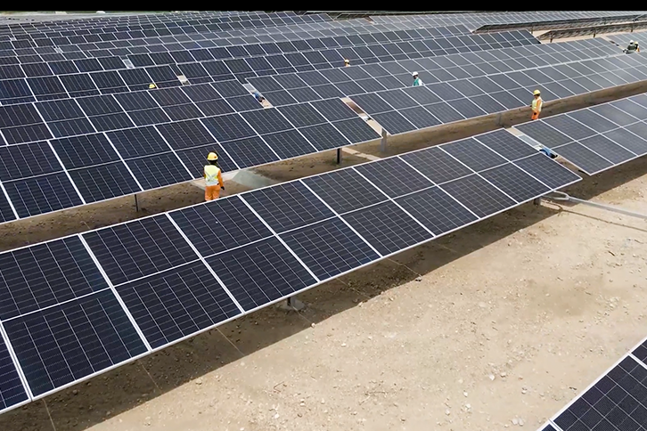El Complejo de Energías Renovables Neoenergia integra por primera vez la generación de energía eólica y solar en este país, gracias al parque eólico de Chafariz y a la planta fotovoltaica Luzia.