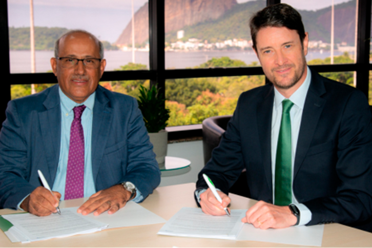 Eduardo Capelastegui, CEO de Neoenergía junto a Youssouf Abdel-Jelil, representante de UNICEF en Brasil