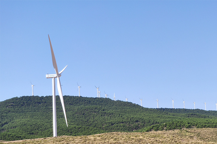 Parque eólico Puylobo de 49 MW en Zaragoza (España)
