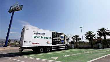 Caminhões elétricos: o futuro da logística rodoviária sustentável