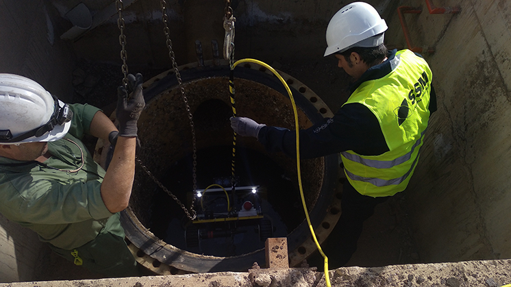 Primer ROV Sumergible para la inspección y limpieza de tuberías en  centrales térmicas - Iberdrola