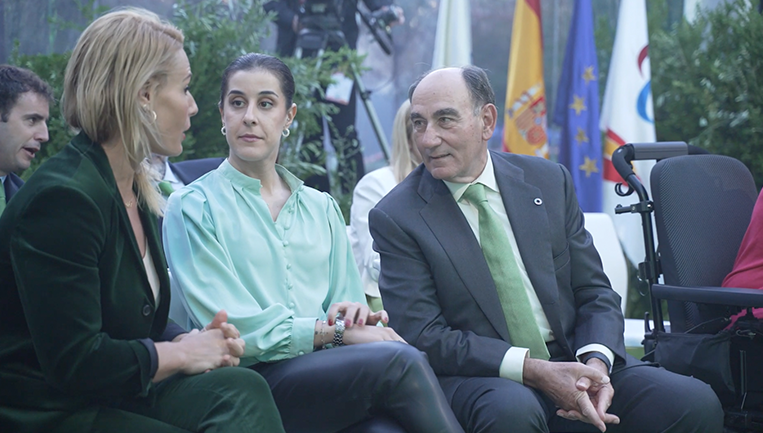 Ignacio Galán participa en la entrega de los Premios Iberdrola Supera