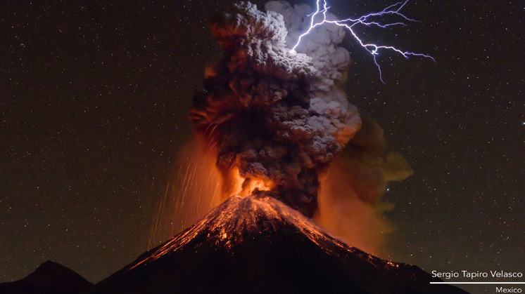 'Light belongs to heaven', Sergio Tapiro Velasco (México), ganador de la categoría Fotografía de montaña, IMS Photo Contest 2017.