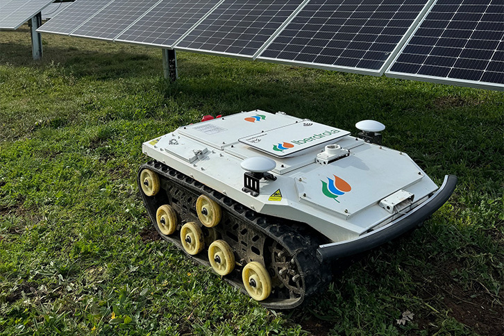 El robot Antecursor II funciona únicamente con energía eléctrica renovable.
