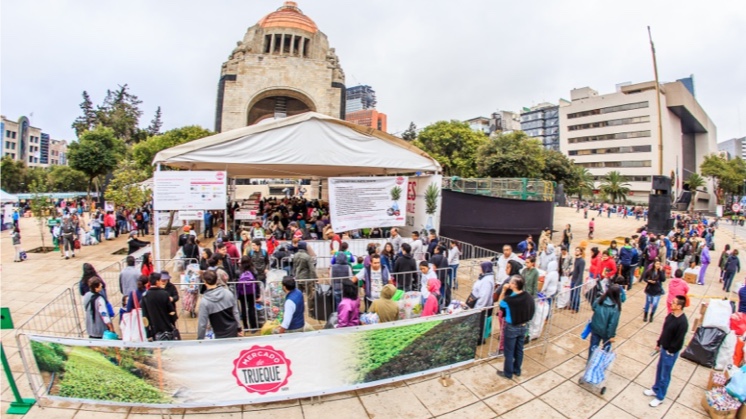 The Mercado de Trueque moves between different locations each month. Photo: SEDEMA