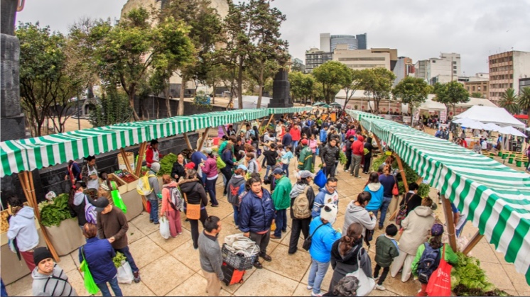 Más de 20.000 personas han asistido al Mercado desde que la iniciativa se puso en marcha en 2012. Foto: SEDEMA