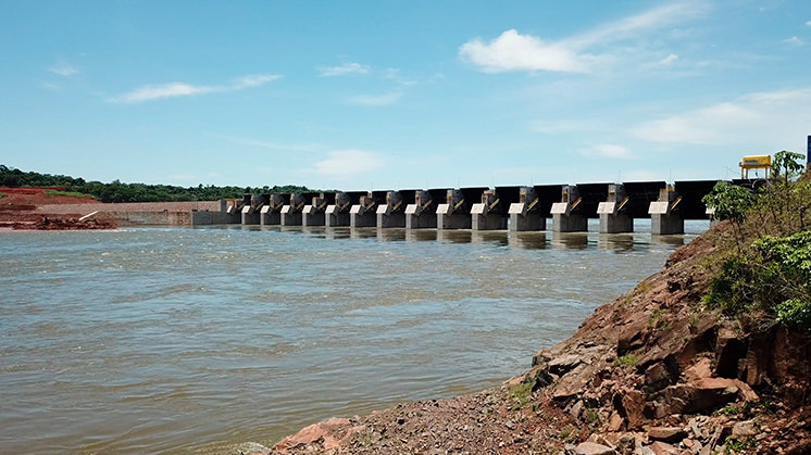 Baixo Iguaçu hydroelectric power station.