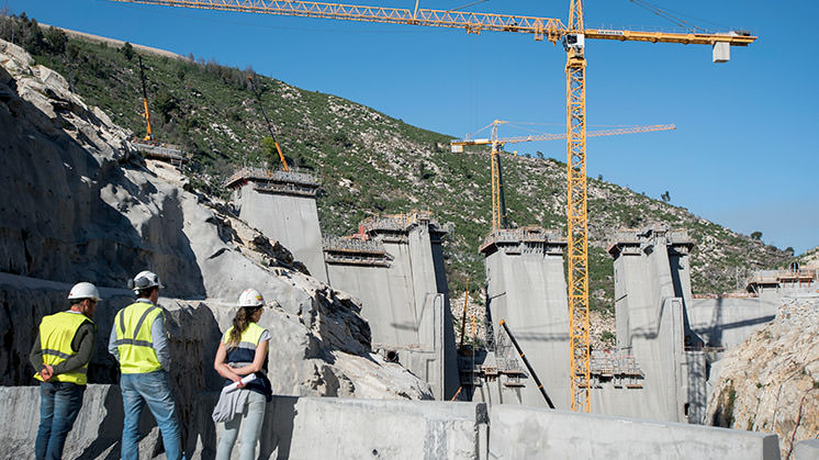 Obras de construção do Daivões.