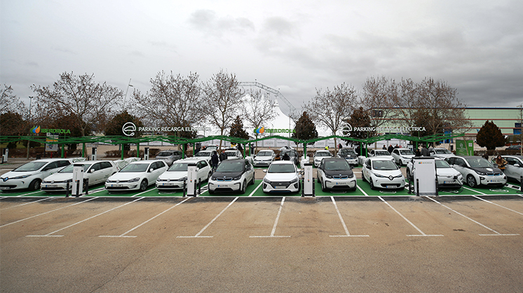 Iberdrola instalou o primeiro parque de estacionamento sustentável em um recinto de feiras na Espanha no IFEMA.