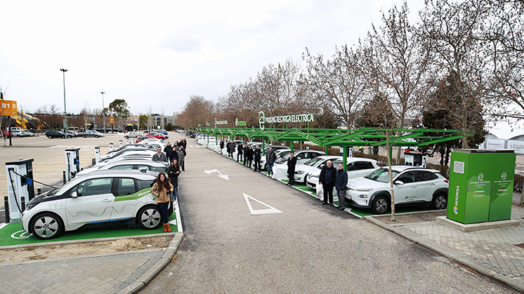 Iberdrola installed at Madrid's IFEMA trade fair the first sustainable parking lot in a fairground in Spain.
