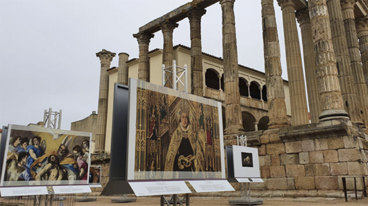 Exhibition The Museo del Prado in the streets in Mérida, Badajoz.