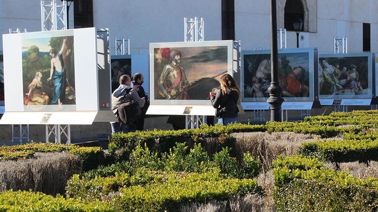 Exhibition The Museo del Prado in the streets in Toledo.