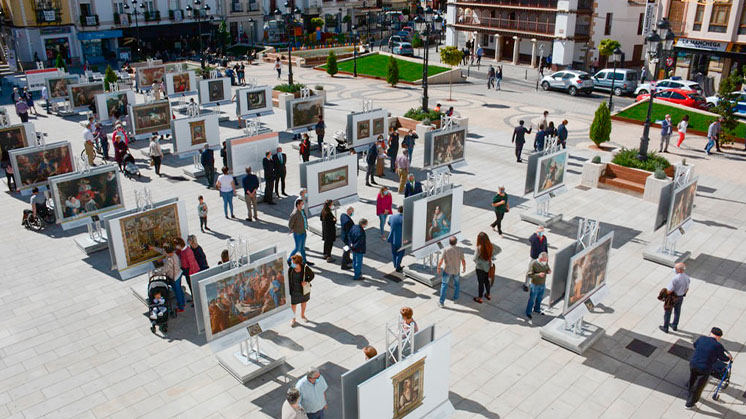 Inauguration of the exhibition The Museo del Prado in the streets in Tomelloso, Ciudad Real.