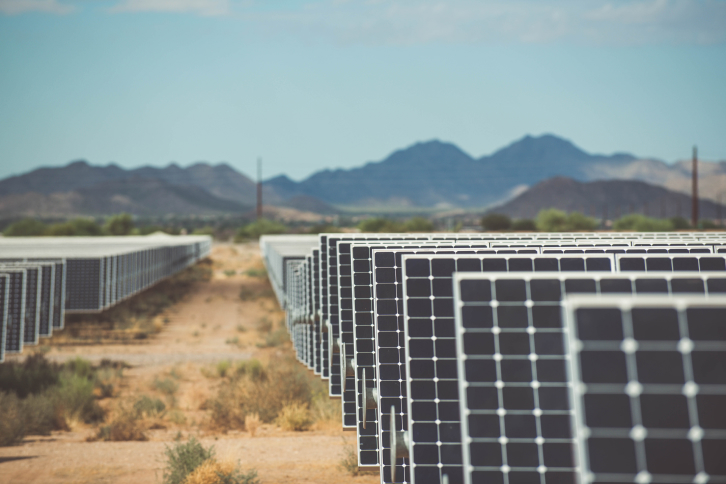 The new renewable energy contracts are associated with a 212 MW solar project in Spain and two wind projects totaling 264 MW.
