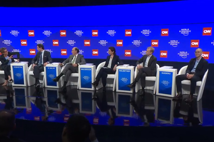 Ignacio Galán participates in the Making Climate Tech Count panel at Davos 2025