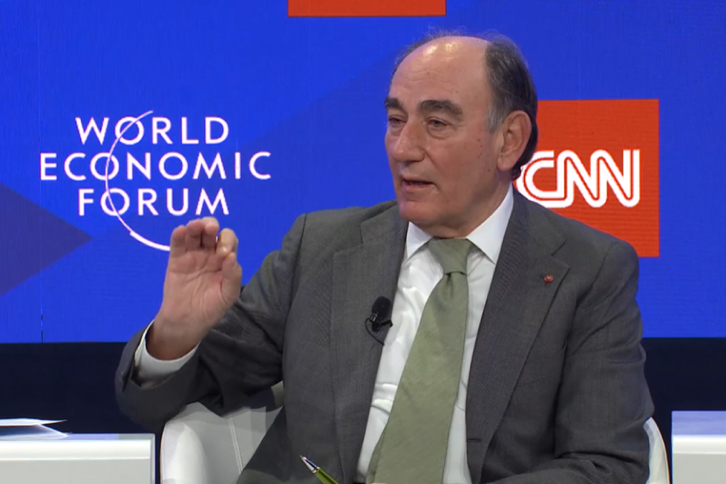 Ignacio Galán participates in the Making Climate Tech Count panel at Davos 2025