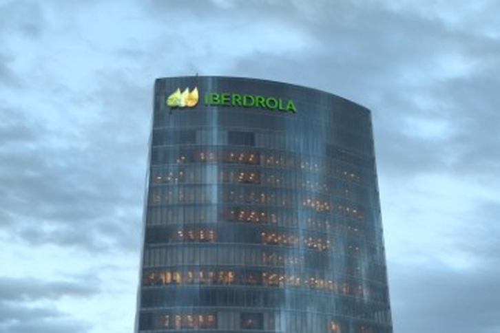 Iberdrola España launches ATuAire to boost aerothermal energy with solutions to electrify heating and hot water.