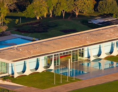  Palacio de la Alvorada, residencia oficial del presidente de la República Federativa de Brasil