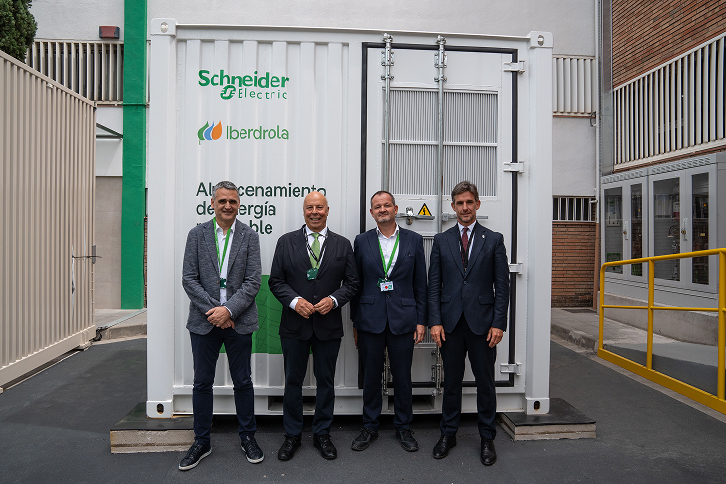 Iberdrola España installs its first microgrid in Spain at Schneider Electric's Barcelona plant