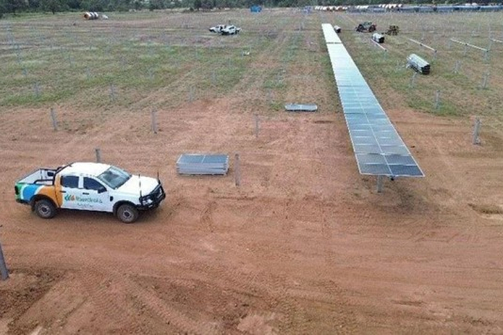 Iberdrola Australia installs Golden Row at its Broadsound PV plant