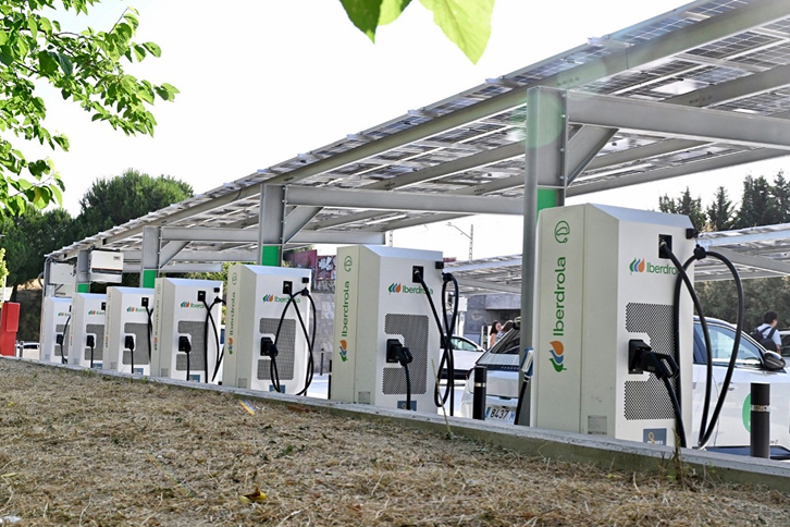 Iberdrola inaugura a maior estação de recarga rápida de Madrid