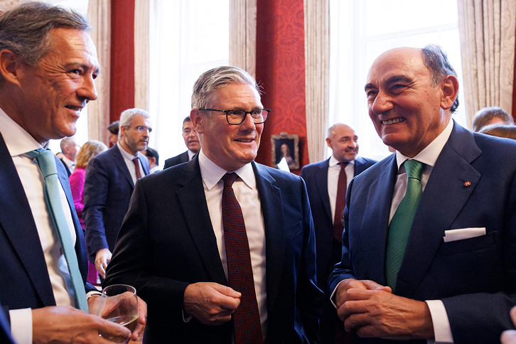 Ignacio Galán se reúne com o primeiro-ministro do Reino Unido em Downing Street para discutir oportunidades de investimento