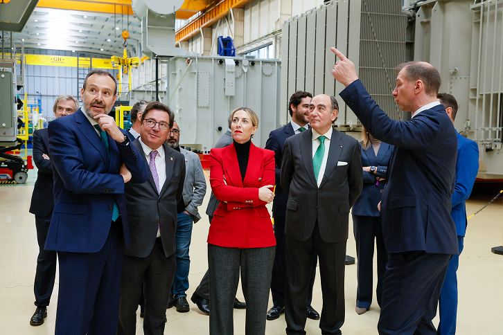 Ignacio Galán, Executive Chairman of Iberdrola, during the visit to Faramax’s facilities in Malpartida de Plasencia