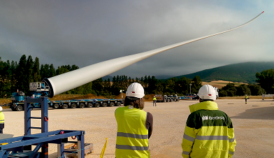 Assembly of the Labraza Wind Farm using a Blade Lifter