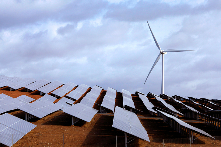 La electricidad suministrada procederá en un 80% de parques eólicos y en un 20% de instalaciones solares fotovoltaicas.
