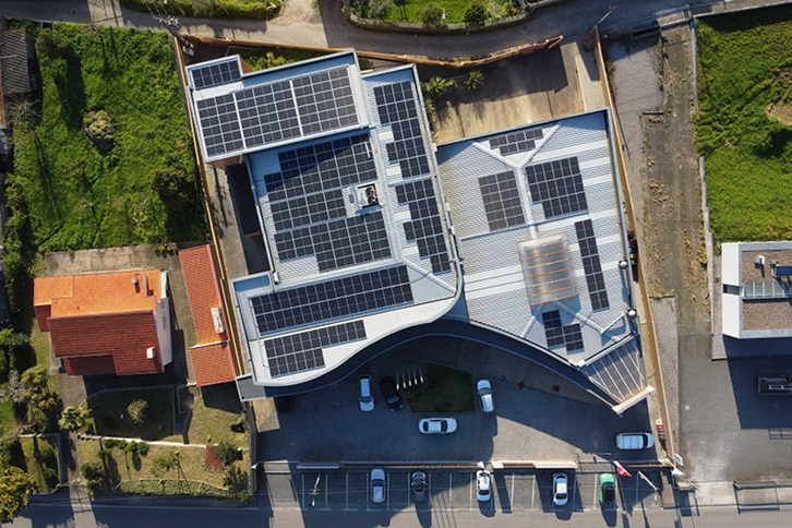 Iberdrola refuerza en Portugal su apuesta por la energía renovable compartida con 10 comunidades solares