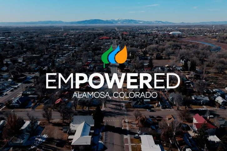 Iberdrola highlights the social impact of its renewable energy projects at Avangrid through the EMPOWERED series