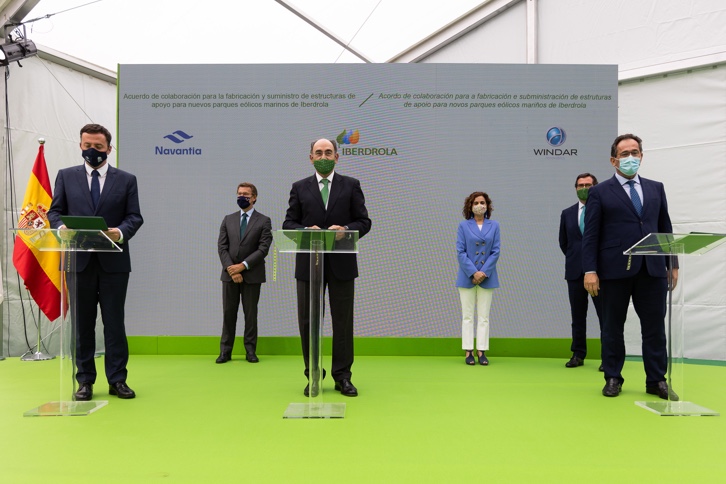 Presidente de Navantia, Ricardo Dominguez;  presidente de Iberdrola, Ignacio Galán;  presidente de Windar, Orlando Alonso; el presidente de la Xunta de Galicia, Alberto Núñez Feijóo; y ministra de Hacienda y Función Pública, María Jesús Montero.