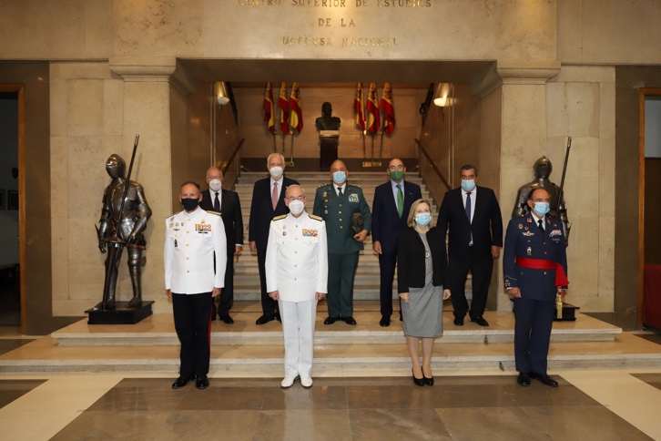 El JEMAD entrega un reconocimiento a Ignacio Galán, presidente de Iberdrola.