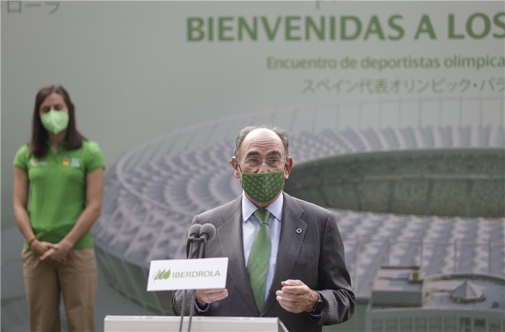 El presidente de Iberdrola, Ignacio Galán, acompañado del embajador de Japón, Hiramatsu Kenji; el presidente del Comité Olímpico Español, Alejandro Blanco; y el presidente del Comité Paralímpico Español, Miguel Carballeda, han dado la bienvenida a once deportistas que representarán a España en los Juegos Olímpicos y Paralímpicos de Tokio 2021