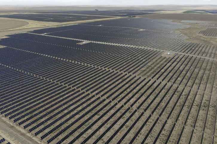 Entre los avances más destacados figura la finalización de la instalación de paneles solares en Oregon Trail Solar