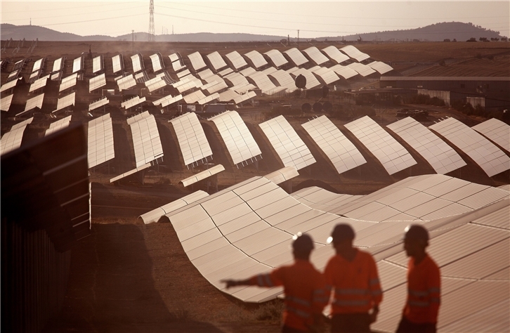 Panorámica de la planta fotovoltaica Núñez de Balboa, en la provincia de Badajoz