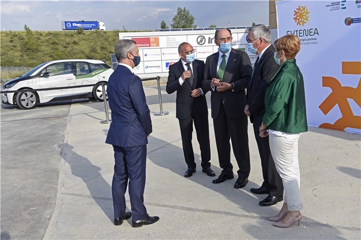 Iberdrola, Grupo Mondragon, la Diputación Foral de Álava y el EVE construirán la mayor fotovoltaica de Euskadi