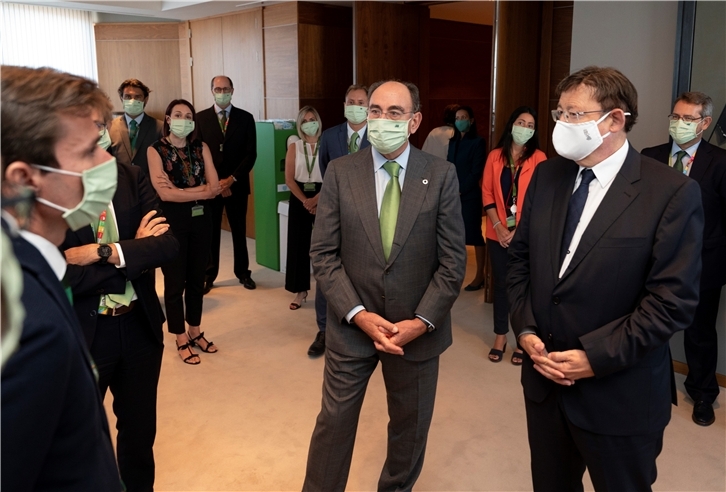 Ignacio Galán y Ximo Puig durante la visita a las oficinas de Iberdrola en València